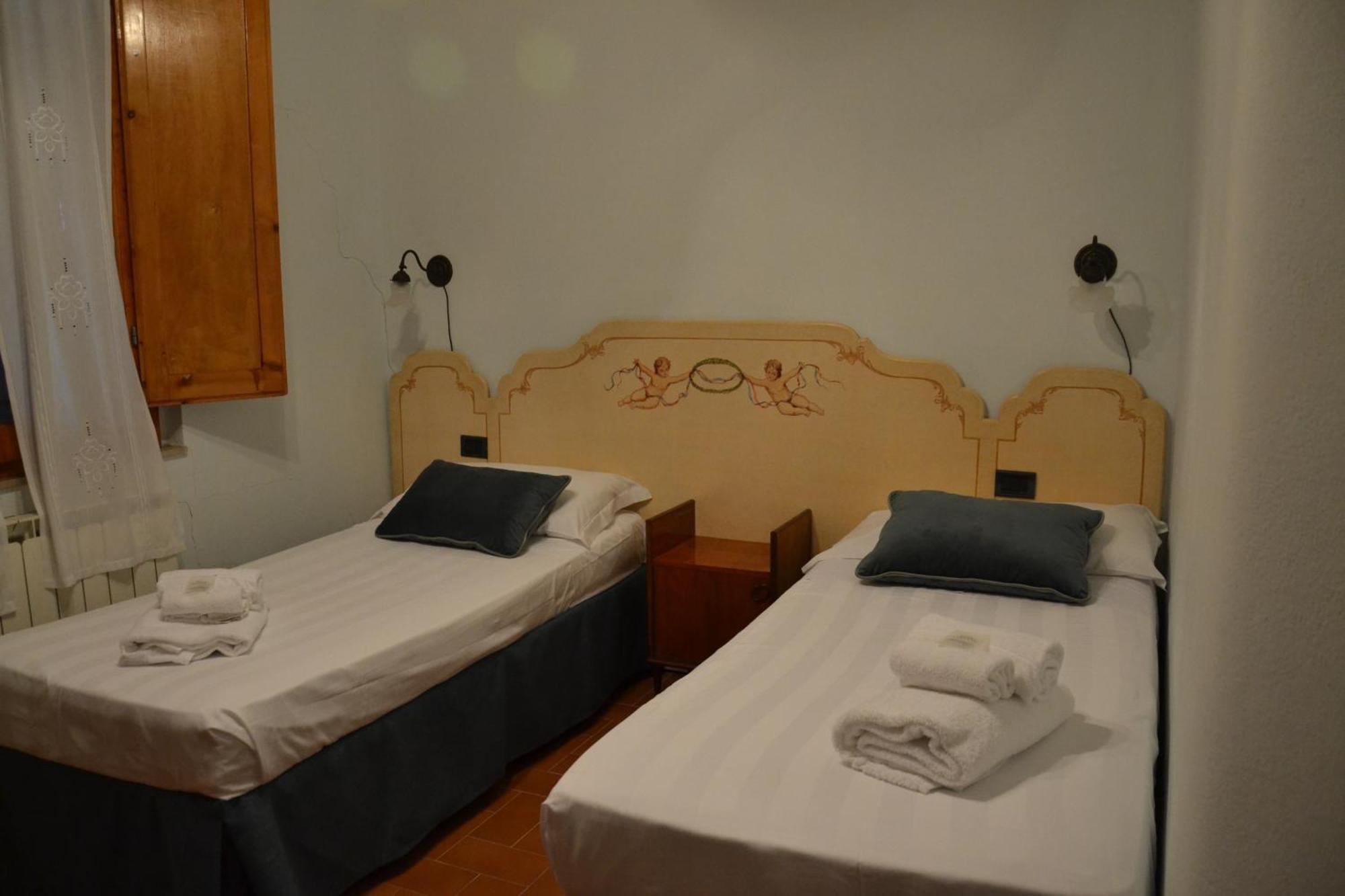 גאמבאסי Agriturismo Santa Cristina מראה חיצוני תמונה